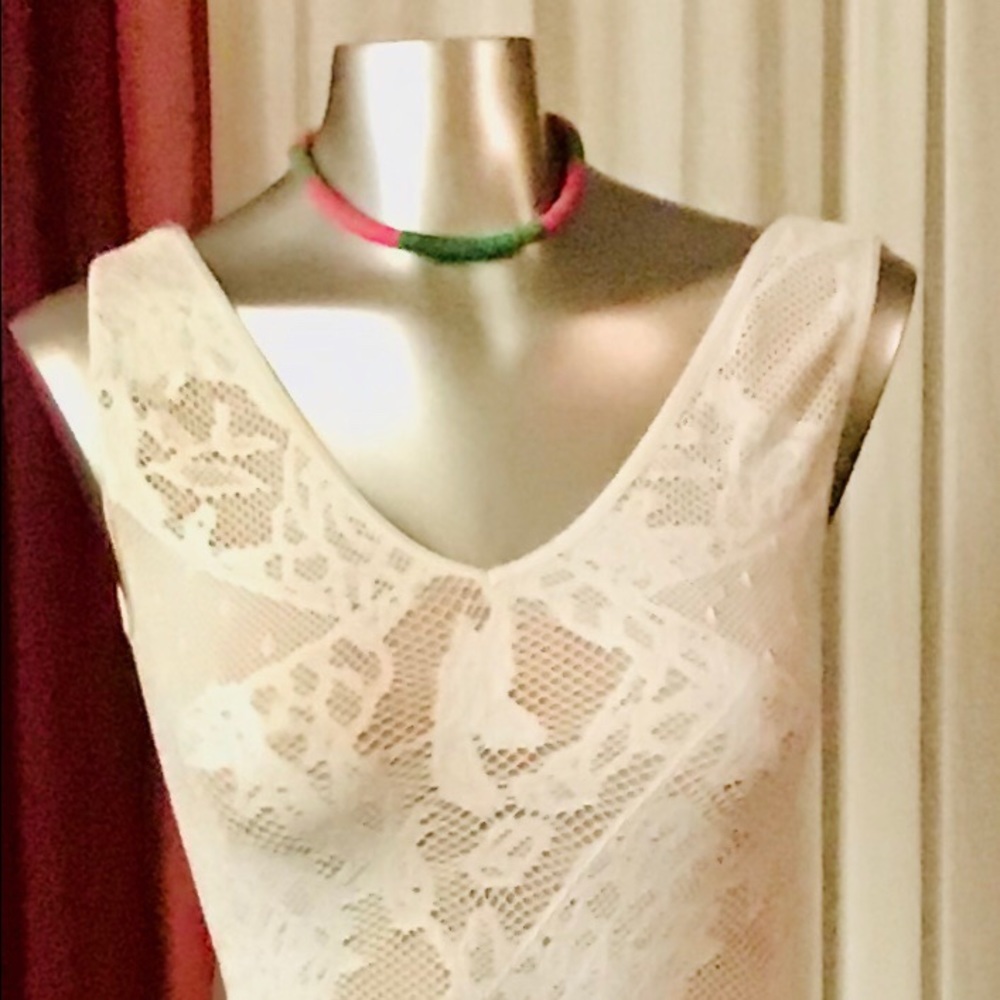 Bebe dress